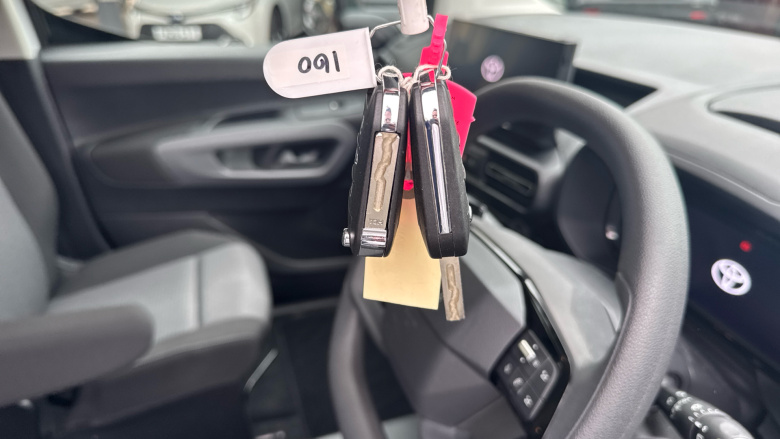 Toyota Proace City Verso 100kW Icon L2 50kWh 5dr Auto Electric Estate